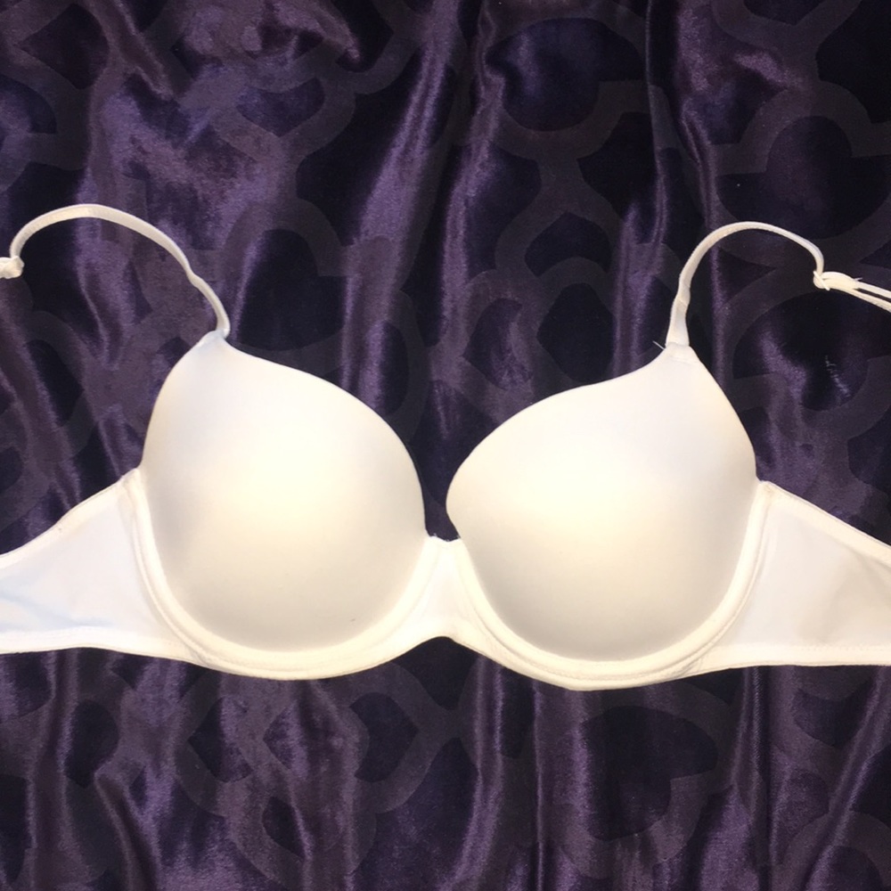 PINK white 32C bra